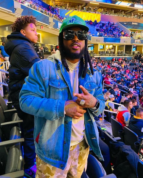 Thumbnail of p-c3kocoxo0rl-27aecd8436654885 2