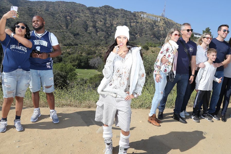 Thumbnail of p-cgnb4f5vbng-288e5c876d1e4cfe 1