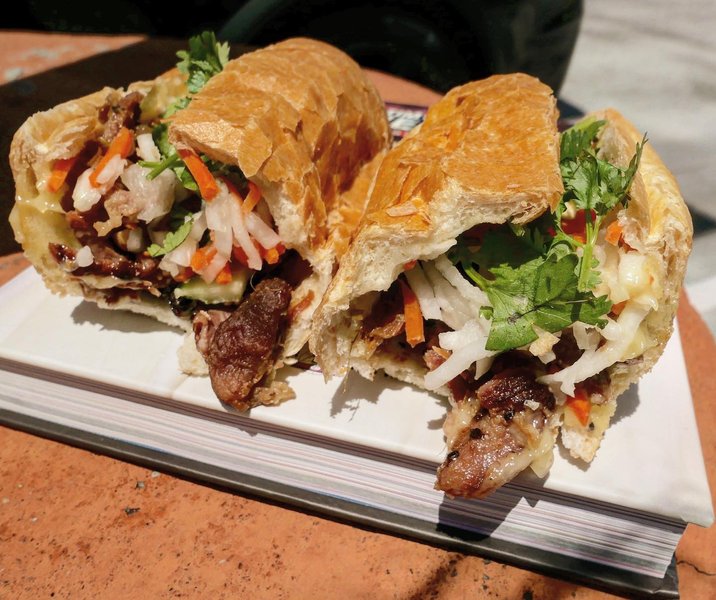 Thumbnail of p-bxiessnnmbb-28b264785b6a48a1 0