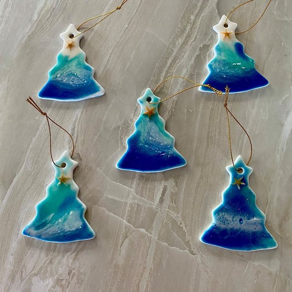 Thumbnail of p-cwaofb0msly-299f08f6ed364e62 2