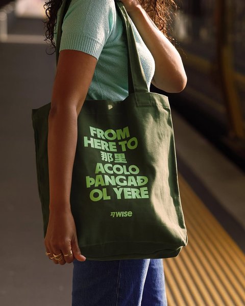 Thumbnail of p-dfpyq1upwmo-2a6b39b3ed93405a 5