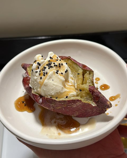 Thumbnail of p-czhdhcgojzi-2a8494b66b364f46 0