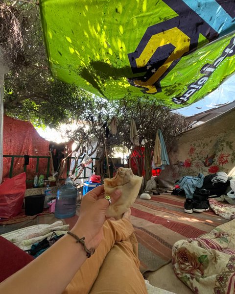 Thumbnail of p-da0j1zhgr2k-2a898a221f484d8a 0