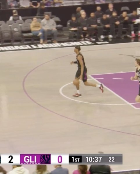 Thumbnail of lupo8-v-2b793e1272fb4c5d 1