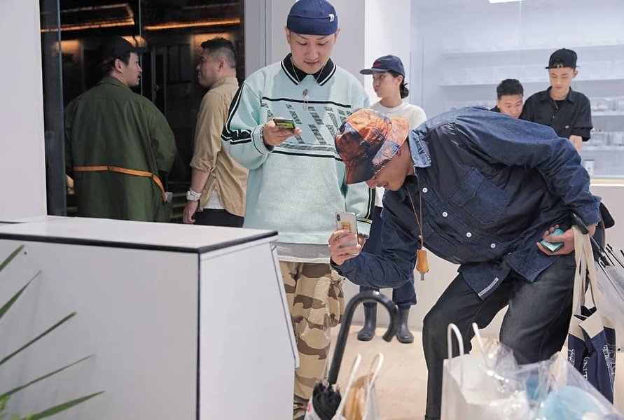 Thumbnail of b21f-fyfoaw-2c6199ac0c9c4c6a 3