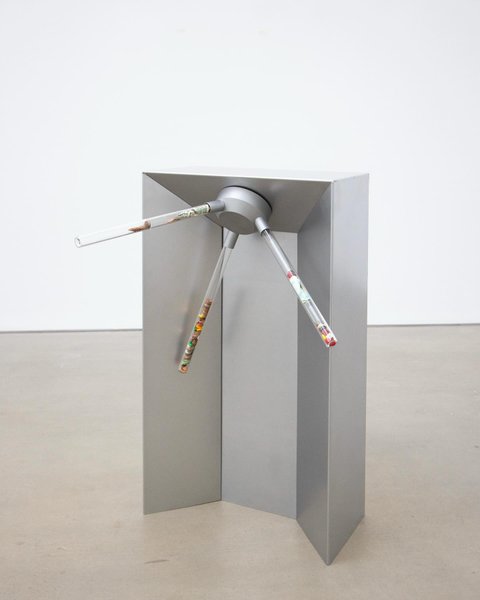 Thumbnail of c4-xkvdm67i-2c64432c49984d63 0