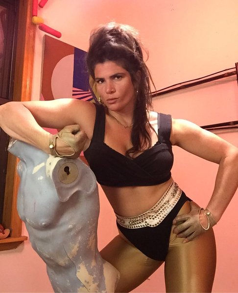 Thumbnail of b-rzfbfd9zw-2c7700e54c2c45b9 0