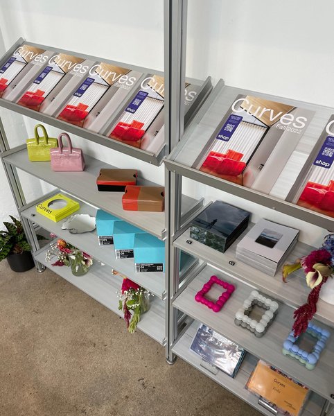 Thumbnail of p-ckg01xcpb1u-2ceaa109e74e472a 5