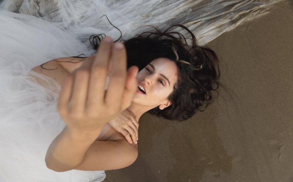 Thumbnail of dqw-a8delh5-2e46e42eae914c75 3