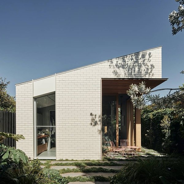 Thumbnail of p-cq68nlthkih-2f326332dd77472f 0