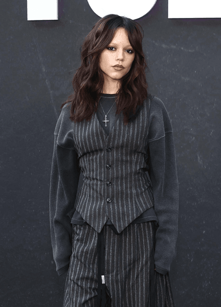 Thumbnail of www-reddit-com-r-whatthefrockk-s-zcqfymzfdr 1