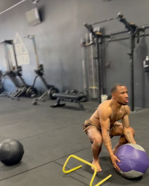 Thumbnail of p-cbgxlrbvzaj-312c102ff7234064 0