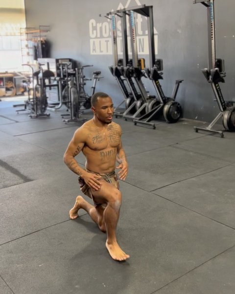 Thumbnail of p-cbgxlrbvzaj-312c102ff7234064 1