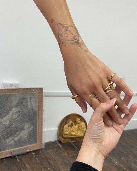 Thumbnail of c-h5kybnlse-317b7f1cdb474bb3 7