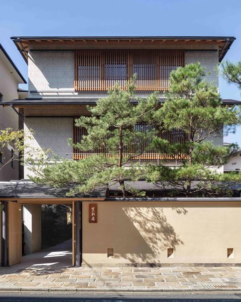 Thumbnail of p-dpyyyexj1sh-33df5f92b505425b 0