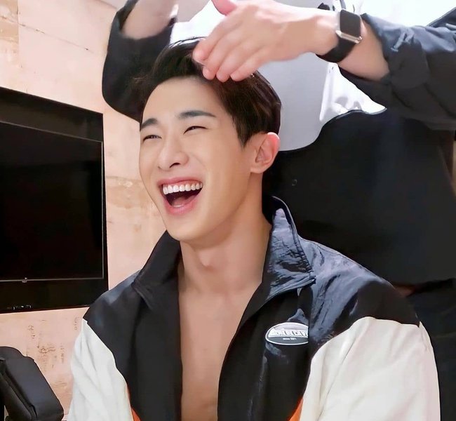 Thumbnail of p-cmtaxpvni2o-342cb87aa3804b3c 1