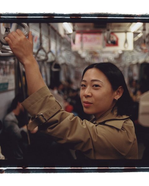 Thumbnail of instagram-343a9d0cbdd74ba8 3