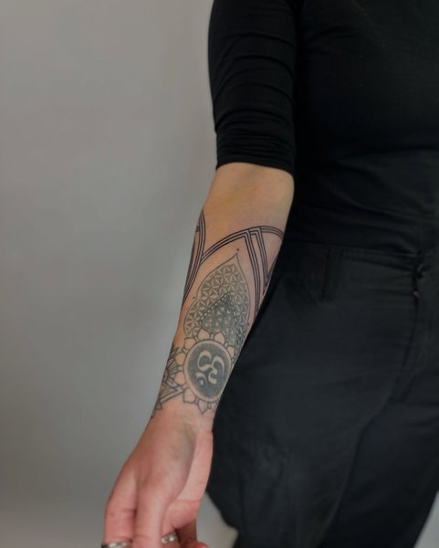 Thumbnail of dko-s1kotlt-349299b6487e486e 4