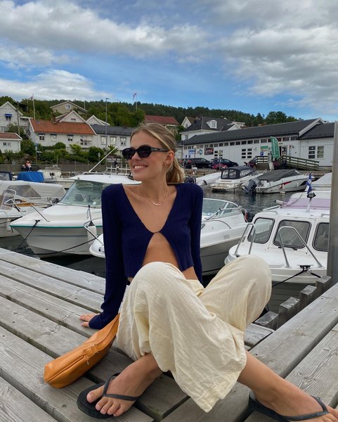 Thumbnail of p-cgsrfbjnqwi-34dcb7fb18b74356 1