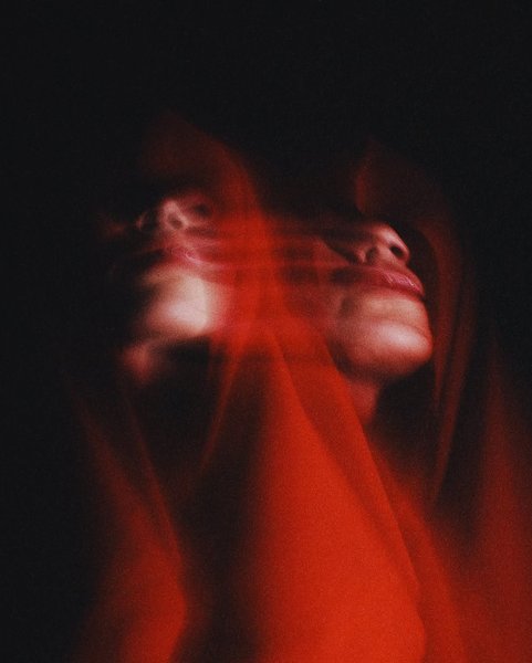 Thumbnail of www-instagram-com-p-dhlrng8aalt 2
