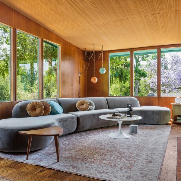 Thumbnail of p-c92gdszo7ny-36783124a83e4f1c 1