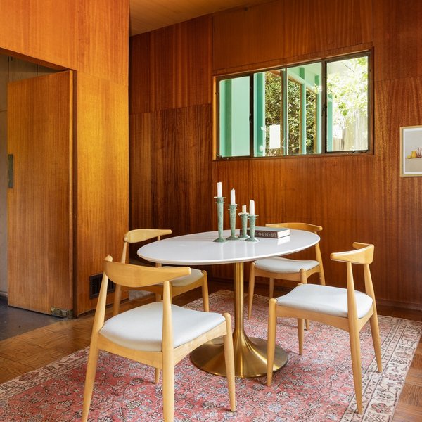 Thumbnail of p-c92gdszo7ny-36783124a83e4f1c 3