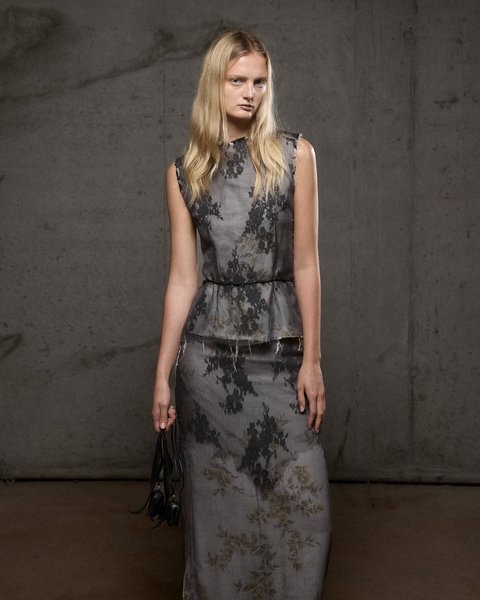 Thumbnail of www-instagram-com-p-dmnjj19r6us 0