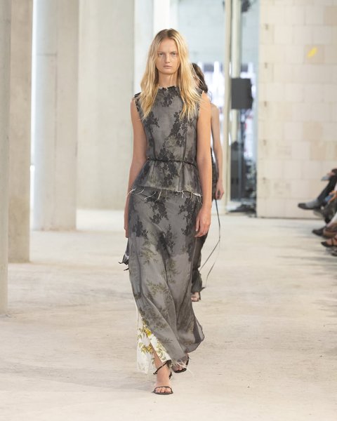 Thumbnail of www-instagram-com-p-dmnjj19r6us 1