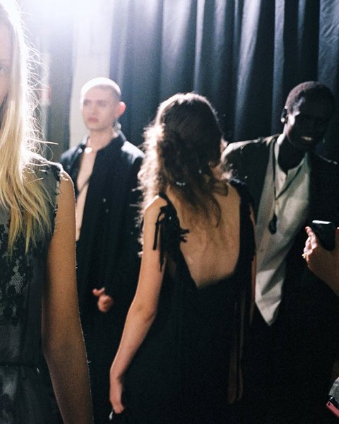 Thumbnail of www-instagram-com-p-dmnjj19r6us 4