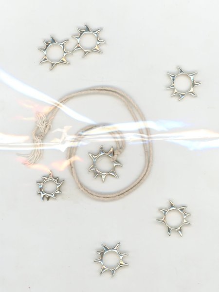 Thumbnail of www-instagram-com-p-dnw1dovu5rj 0