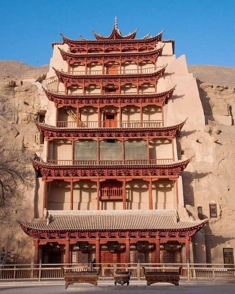 Thumbnail of instagram-a85285dafed04246 7