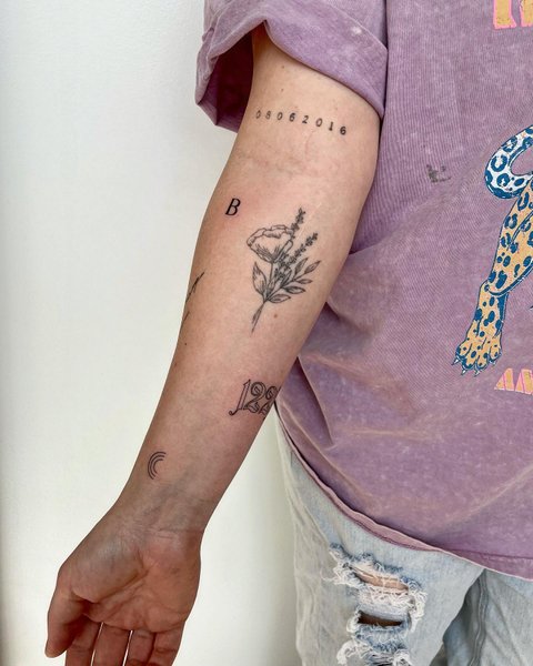 Thumbnail of p-cbqqduwpdov-3751d65079274232 0