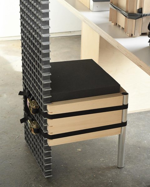 Thumbnail of p-czmc2xglkak-376bc15441a94317 1