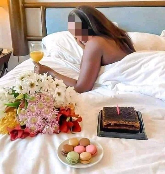 Thumbnail of www-x-com-lush-beauty1-status-1876887643859960150-38422bc6167c4cc3