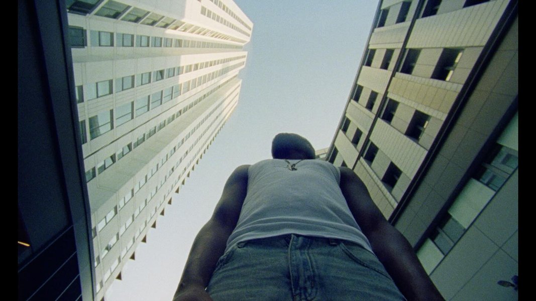 Thumbnail of dnfp-ium2at-396e60b51e34434f 2