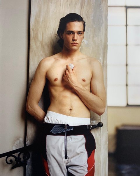 Thumbnail of b3muwg-hddt-399dff3dc5c24d41 0