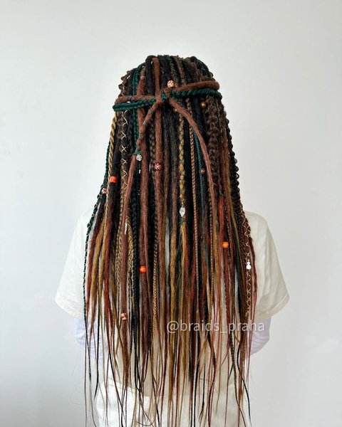 Thumbnail of p-c3jamxjlfvy-3ab09b9f8501419d 0