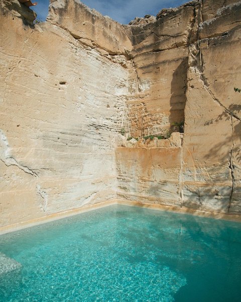 Thumbnail of p-dfd6bjyqu9c-3afd54056c6c478f 0