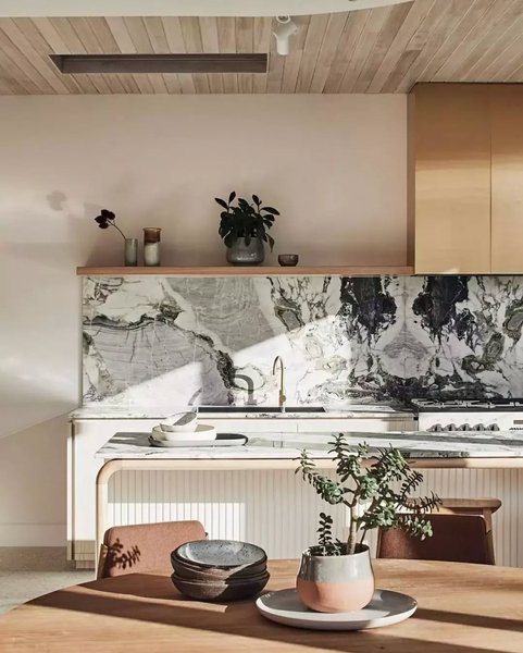 Thumbnail of p-cechlulvock-3b42119f930c4e19 0