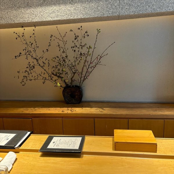 Thumbnail of c8p8fiey2-8-3b61d9208058439f 4