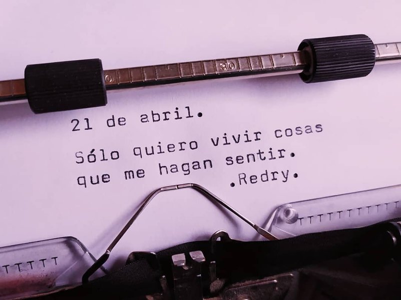 Thumbnail of b-pgizoifwr-3c28e62cb6e04f6b 0