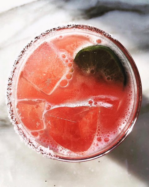 Thumbnail of p-blobueonege-3c4ad5bda1d542b1 0