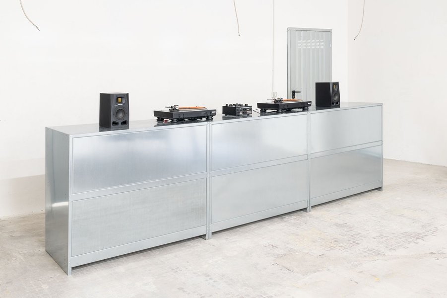 Thumbnail of p-dgxlnwdil1t-3c704b2835284df4 4