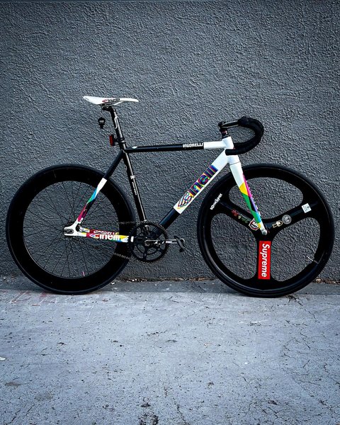 Thumbnail of p-c6vi8wssizm-3d9fa84a8edc44a0 1