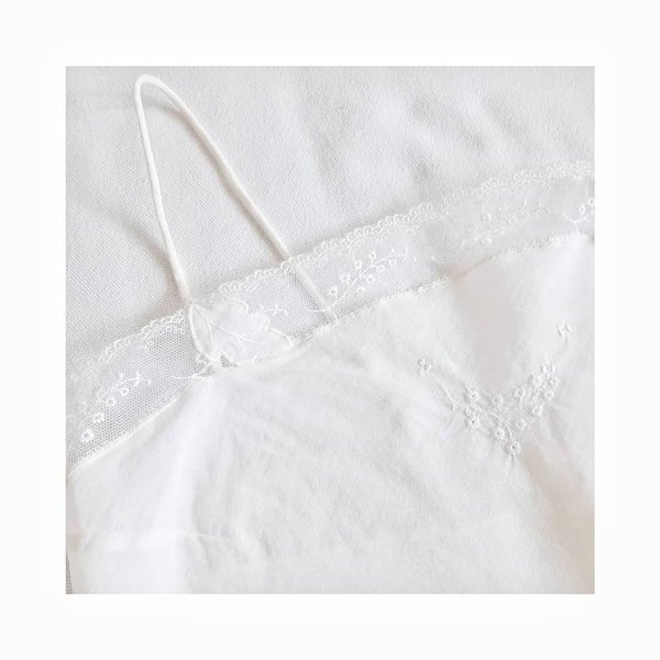 Thumbnail of p-cfrp8hnj3zv-3de103dbb56a4f9c 3