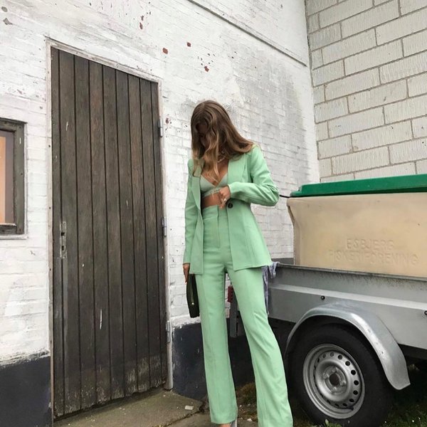 Thumbnail of p-bz8vqebh382-3de634365daf4690 4