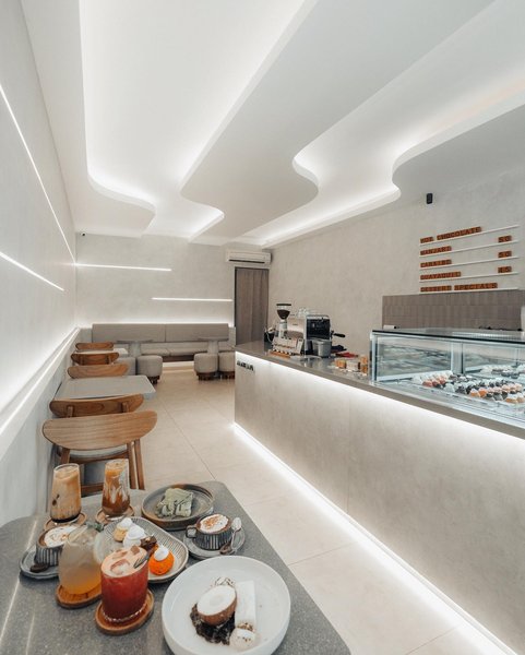 Thumbnail of p-ci2j2k7rfw4-4167a3ab1588438f 0