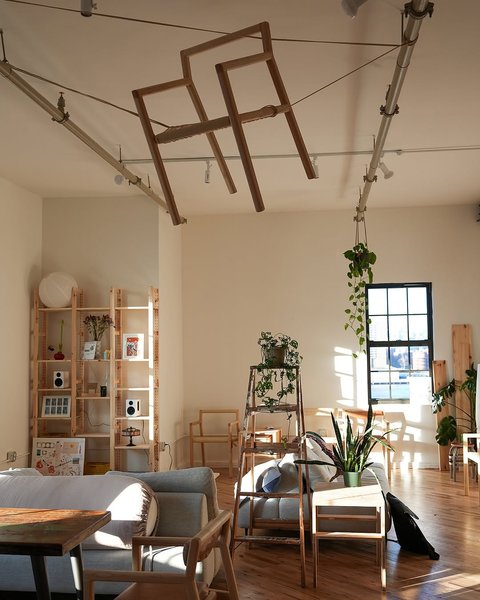 Thumbnail of www-instagram-com-p-dquvnv5jvjh-img-index-3 2