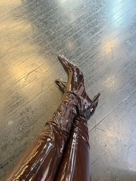 Thumbnail of www-instagram-com-p-dphjftdjfl 1