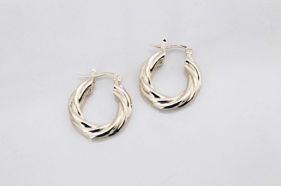 Thumbnail of p-cjusvfjszth-42c68675e98b4d91 0